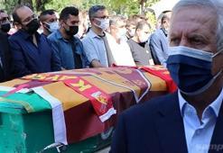 Recep Mamur son yolculuğuna uğurlandı! Törende Aziz Yıldırım...