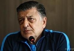 Yılmaz Vural'ın milli takım paylaşımı sosyal medyayı salladı