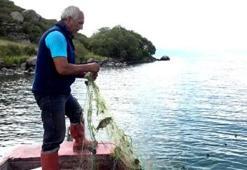 Çıldır Gölü'nde balıkçılar 'Vira bismillah' dedi