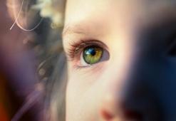 Okullar açıldı göz muayenesine giden çocuk sayısı arttı