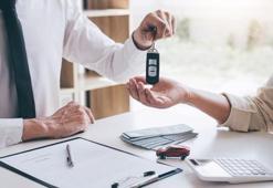 Sıfır ve ikinci el araba alacaklara kötü haber! Fiyatlara zam geliyor, yüzde...