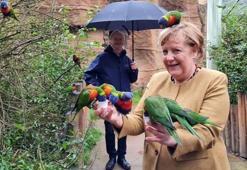 Almanya Başbakanı Angela Merkel'in veda turunda zor anları