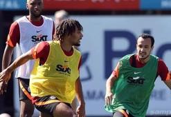 Galatasaray'a Sacha Boey müjdesi