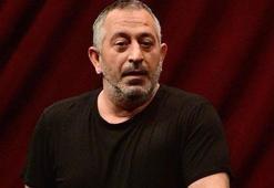 Cem Yılmaz 'Üzüldüğüm bir haber' diyerek duyurdu!