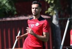 Berke Özer'e gelen teklifleri Barış Alıcı açıkladı