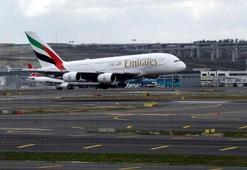 Dünyanın en büyük uçağı Airbus 380 İstanbul'a geldi!
