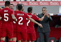 Türkiye - Karadağ maçında 90+7'de yıkıldık!  Altay'ın sesi televizyondan duyuldu, Şenol Güneş detayı...