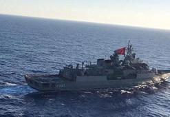 Türk donanması Doğu Akdeniz'den kovdu Yunanistan çıldırdı! Geldiği hızla geri kaçan Fransız gemisinin yankıları sürüyor