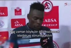 "Hem karıma hem sevgilime teşekkür ederim" deyince...