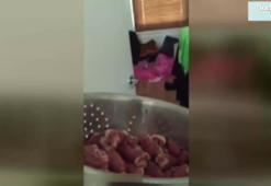 Uyuyan sevgilisine bunu yaptı!