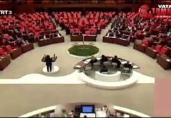 HDP'li Ayşe Acar Başaran böyle yemin etti