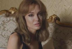 By the Sea Film Fragmanı