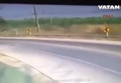 Kaza yapan motosikletlinin başını araba ezdi