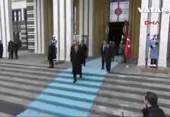 Aliyev Dombra ile karşılandı