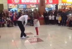 Liseli kızın dansı hastanede bitti!