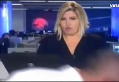 Kameraman canlı yayına daldı