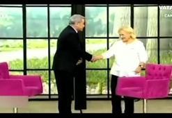 Taktığı altınları geri istedi