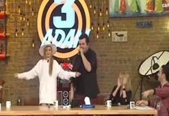 Eser Yenenler söyledi, Alexandra Stan göbek attı!