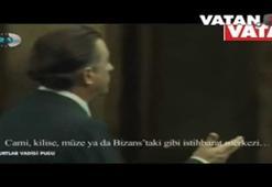 Polat Alemdar‘ı bir de İngilizce konuşurken görün
