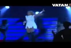 Hadise'den seksi dans