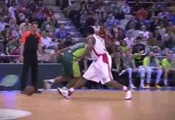 Bryant Dunston’dan muhteşem top çalma..