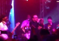 Bono'dan Get Lucky performansı