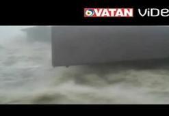Haiyan Tayfunu'nu dev dalga yarattı!