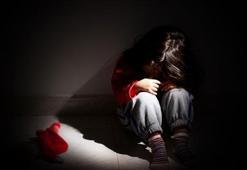 Fransa'da pedofili skandalı! 216 bin çocuk mağdur