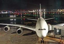 Dev uçak bu kez kalp krizi geçiren yolcu  için İstanbul'a acil iniş yaptı