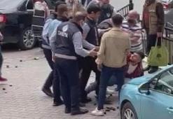 Kağıthane'de seyyar satıcıya yumruk atan zabıta açığa alındı
