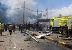 Yemen'de vali konvoyuna bombalı saldırı: 6 ölü, 7 yaralı