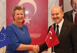 Bakan Soylu, AB Komisyonu İçişleri Komiseri Johansson'ı kabul etti