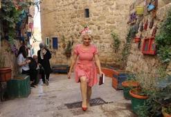 Yerli Marilyn Monroe! Yaptıklarıyla şaşırtıyor