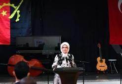 Emine Erdoğan: Aydınlık geleceğe en önemli katkıdır