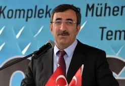 Cevdet Yılmaz: Türkiye aşı temininde sıkıntı yaşamayan nadir ülkelerden biridir