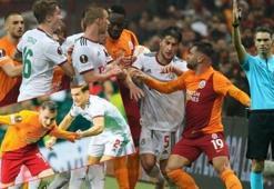 Galatasaray - Lokomotiv Moskova maçı tekrarlanacak bombası! Kural hatası ortaya çıktı! 2 sarıdan atılmadı iddiası