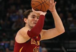 Cedi Osman'dan 5 sayı, 4 ribaunt!