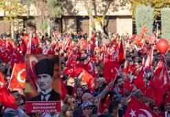Cumhuriyet Bayramı mesajları ve 29 Ekim sözleri! Cumhuriyet Bayramı ile ilgili sözler ile resimli Cumhuriyet Bayramı kutlama mesajları seçenekleri!