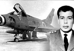 Pilot Yüzbaşı Cengiz Topel kimdir? Cengiz Topel ne zaman ve nasıl öldü?