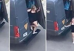 Amazon teslimat kamyonundan yarı çıplak halde çıktı dev şirkette şok etkisi yarattı