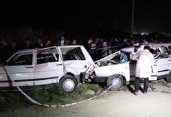 Denizli'de hafif ticari araç otomobille çarpıştı: 1 çocuk öldü, 4 yaralı