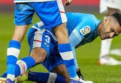 Falcao'dan kötü haber! Sakatlık peşini bırakmıyor! 4 hafta...