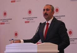 Bakan Gül: Herkes mahkemelerde meramını istediği şekilde anlatabiliyor