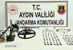Ekipler neye uğradığını şaşırdı! Otomobilin paspasının altından çıktı
