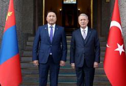 Milli Savunma Bakanı Akar, Moğolistan Savunma Bakanı Gürsed ile görüştü!