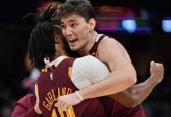 Cedi Osman şov yaptı! 26 sayı, 2 ribaunt, 5 asist