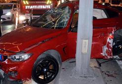 İstanbul Avcılar'da lüks otomobilin makas kazası!