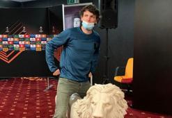 Galatasaray-Marsilya maçı öncesi Fransız gazeteci Romain Canuti'den skandal hareket: Aslanı...