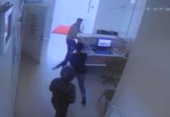 'Kilo vermelisin' diyen doktora bıçaklı saldırı! Bakan Koca paylaştı