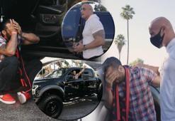 Dwayne Johnson hayranına kendi aracını hediye etti! 'Daha iyisine layıksın'